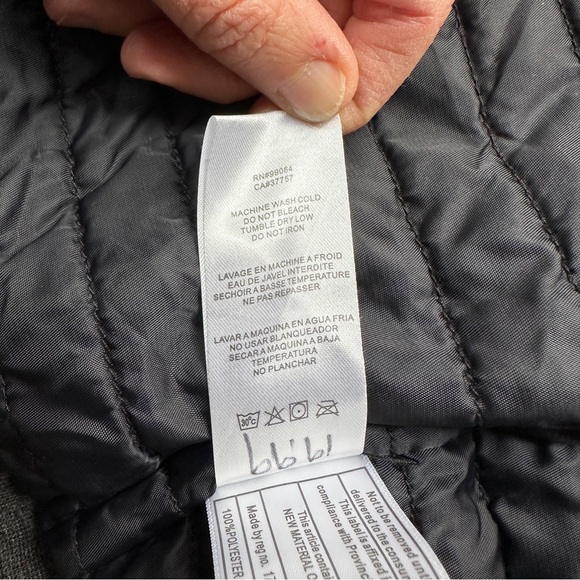 RVCA S Grey Quilted Jacket - Picture 3 of 9